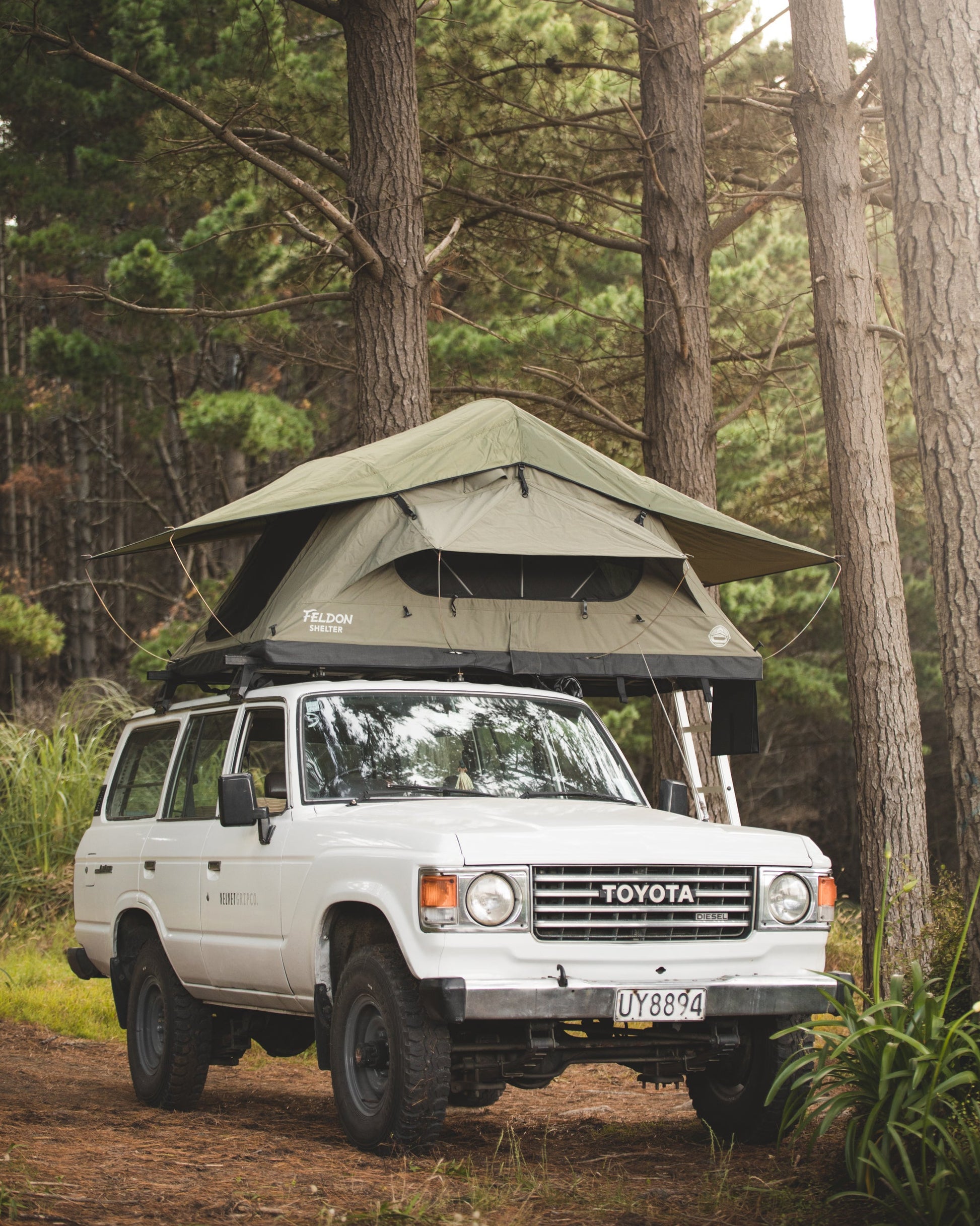 feldon roof top tents Crow's Nest Regular Rooftop Tent